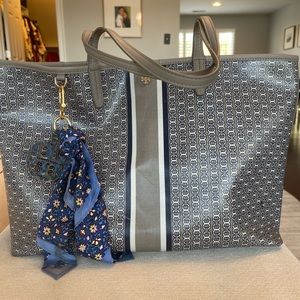 Tory burch Gemini link tote